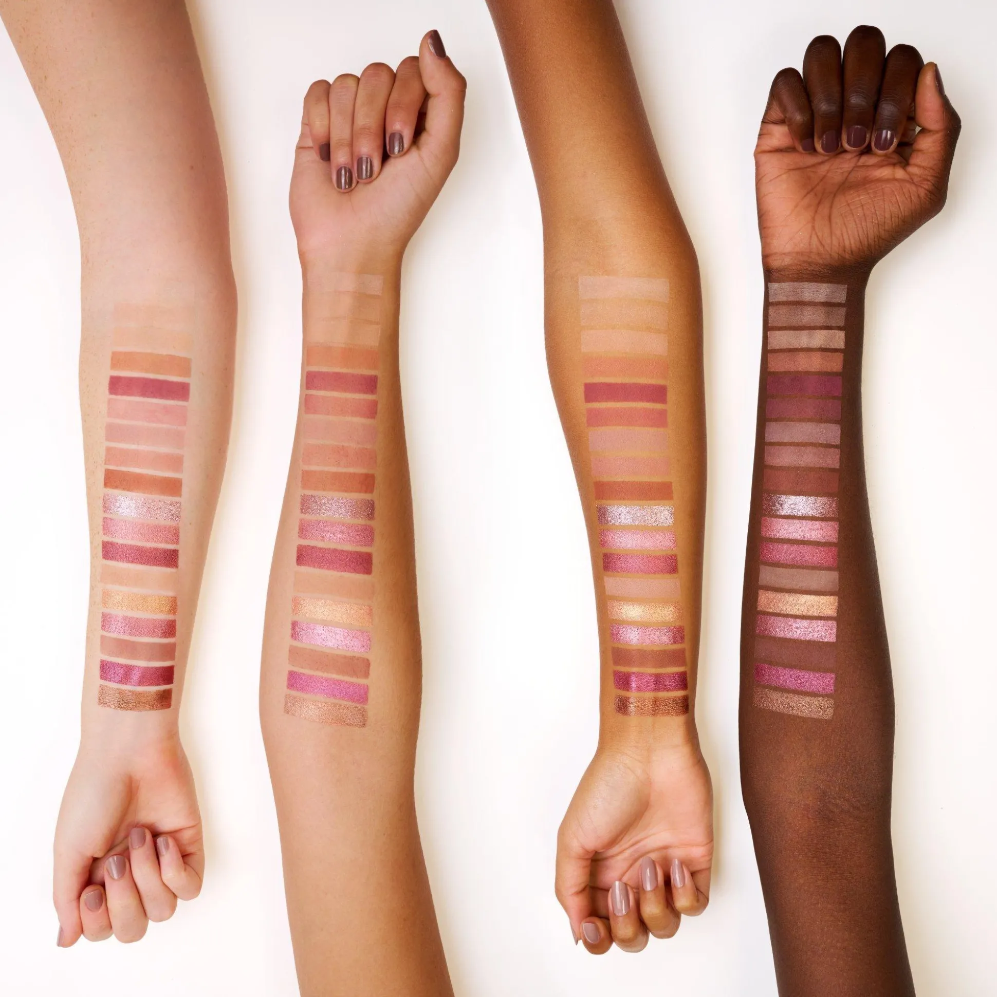 blooming_wings_oogschaduwpalet_4.webp Blooming Wings oogschaduwpalet^essence Best Sale