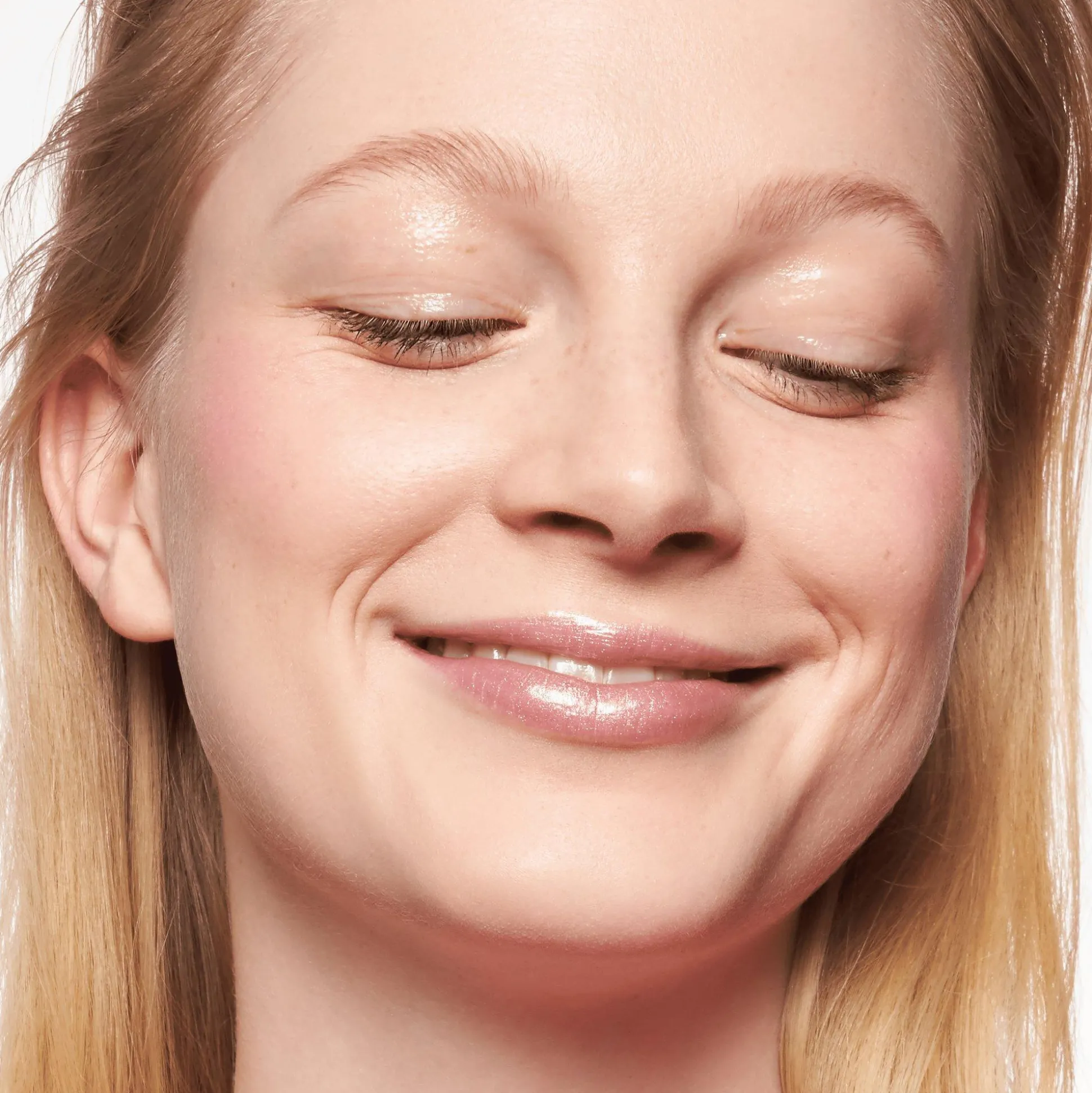 blush_crush_4-4.webp BLUSH crush!^essence Discount