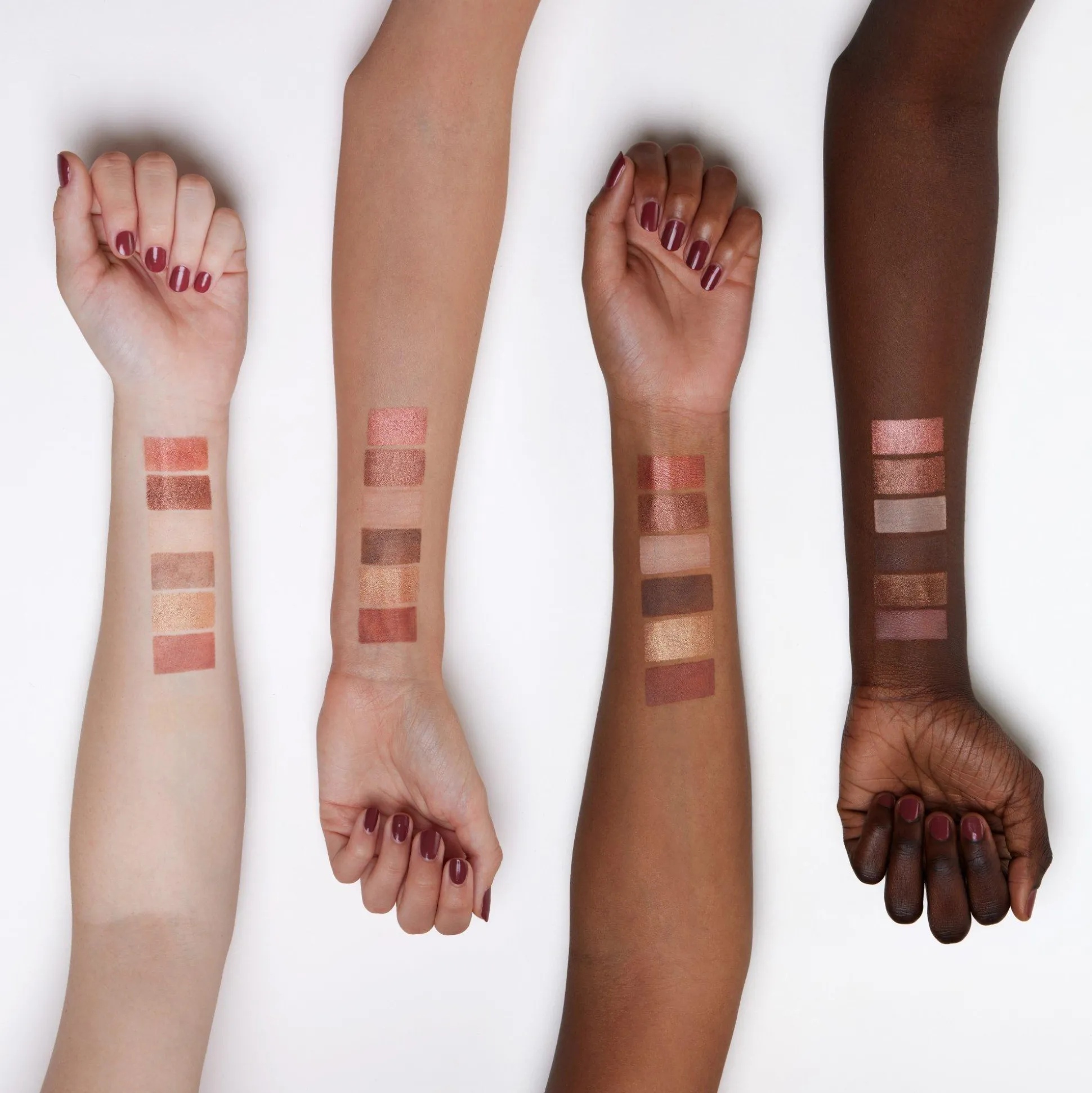 bronzed_this_way_oogschaduwpalet_5.webp BRONZED this way oogschaduwpalet^essence Fashion