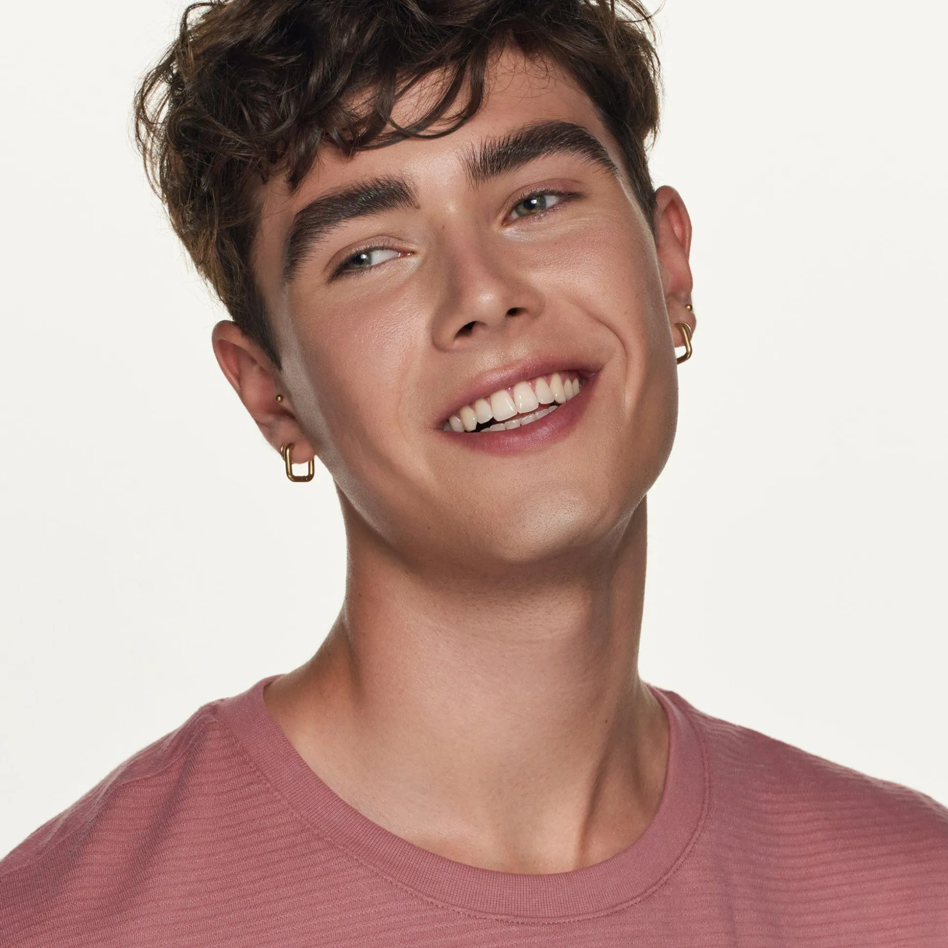 easy__wow_brow_set_medium_2.webp easy & WOW brow set medium^essence Flash Sale