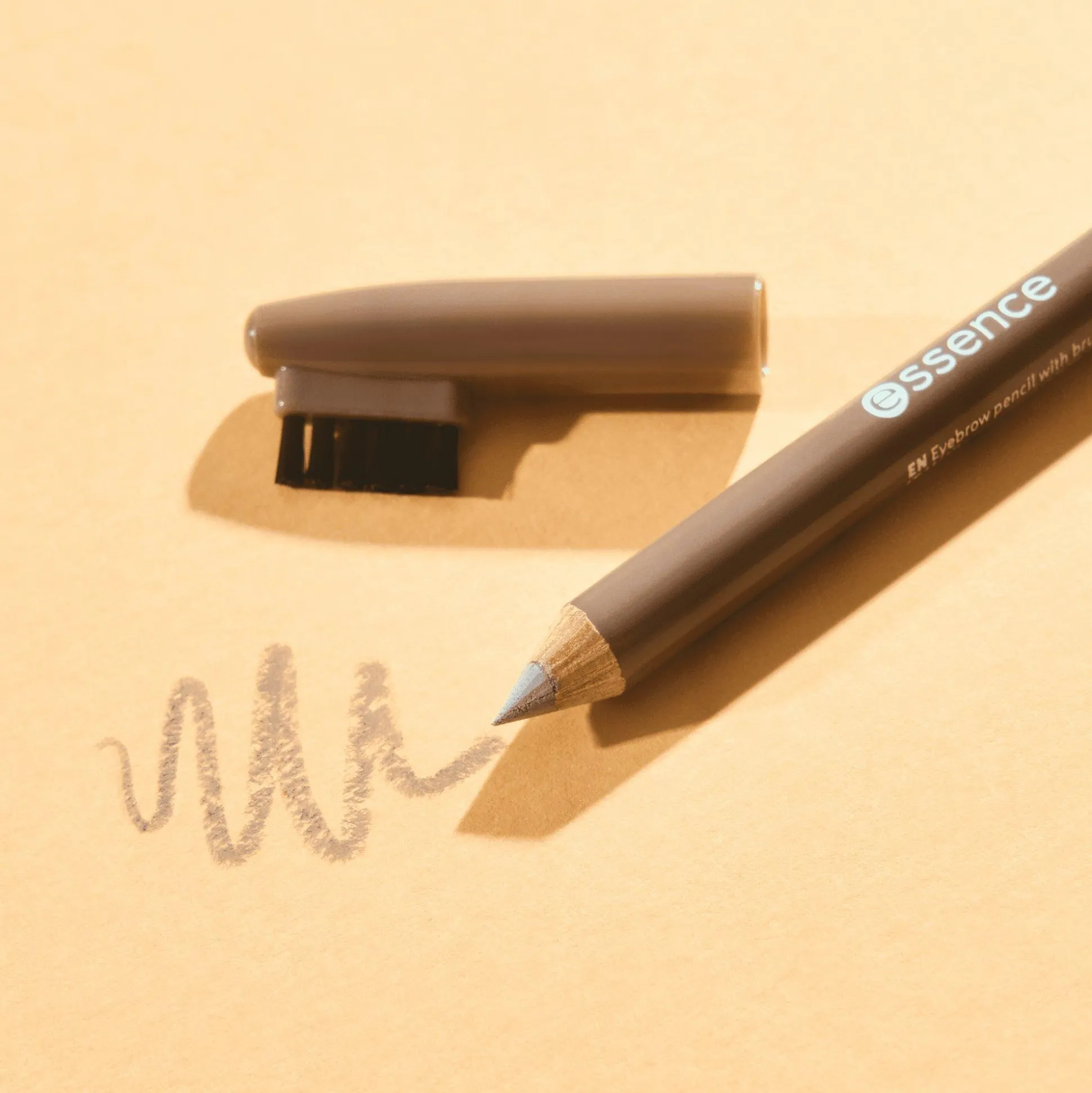 eyebrow_designer_5-2.webp eyebrow DESIGNER^essence Sale