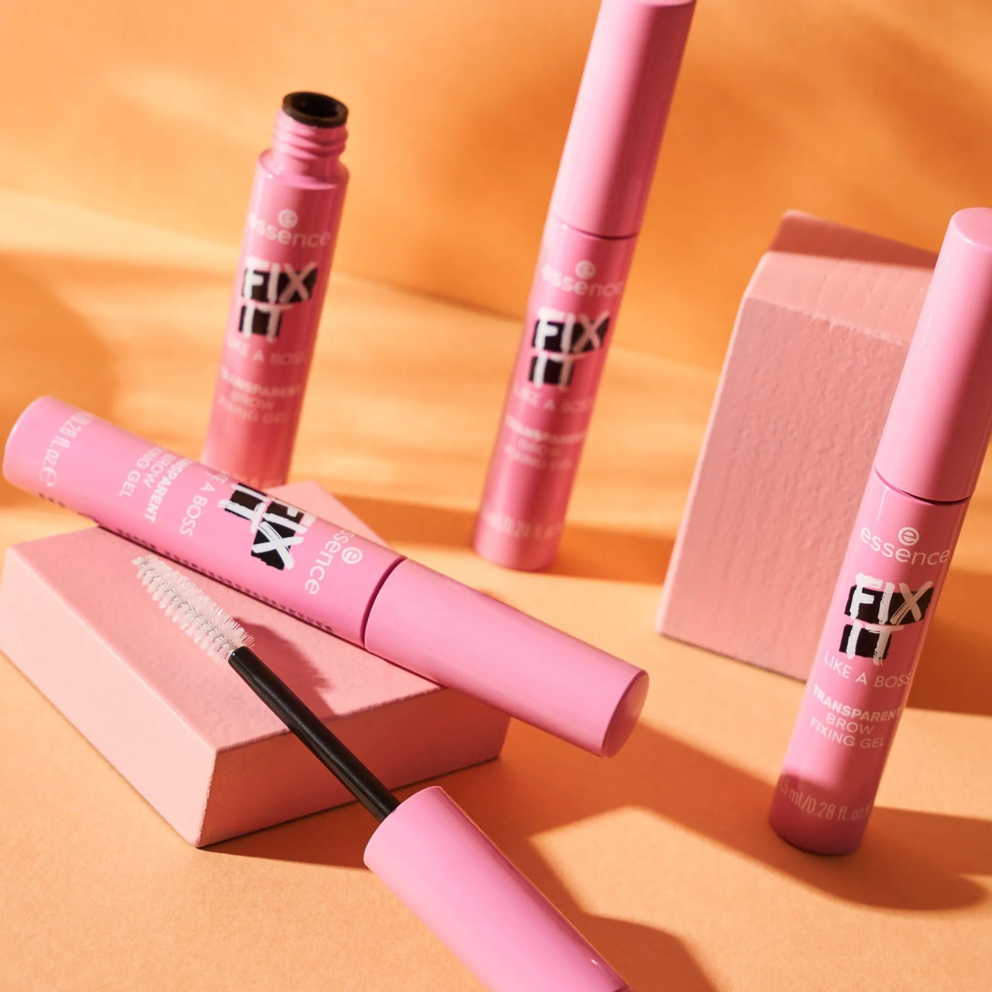 fix_it_like_a_boss_transparent_brow_fixing_gel_3.webp FIX IT LIKE A BOSS TRANSPARENT BROW FIXING GEL^essence Hot