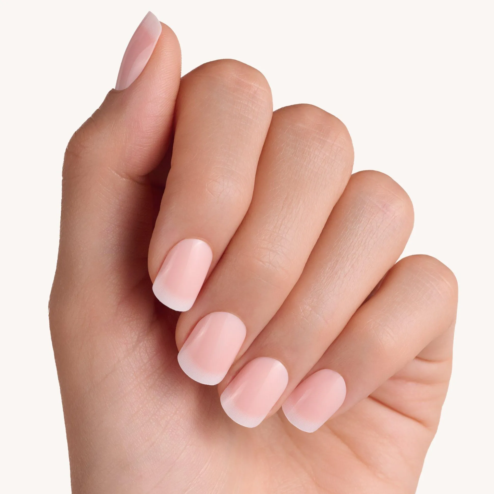 french_manicure_clickon_kunstnagels_3-1.webp french MANICURE click-on kunstnagels^essence Shop