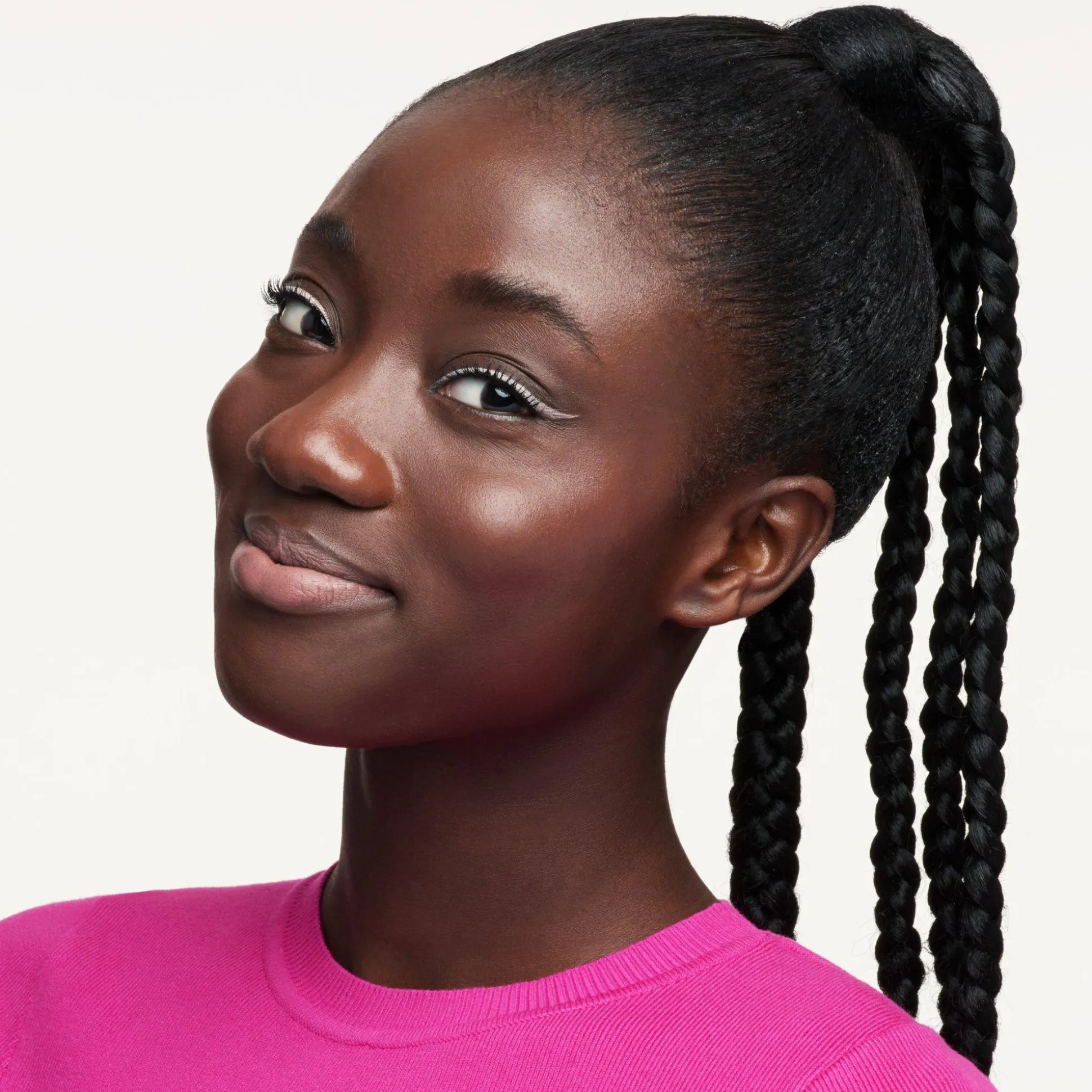 h_matte_liquid_lipstick_3-3.webp 8h MATTE liquid lipstick^essence Store