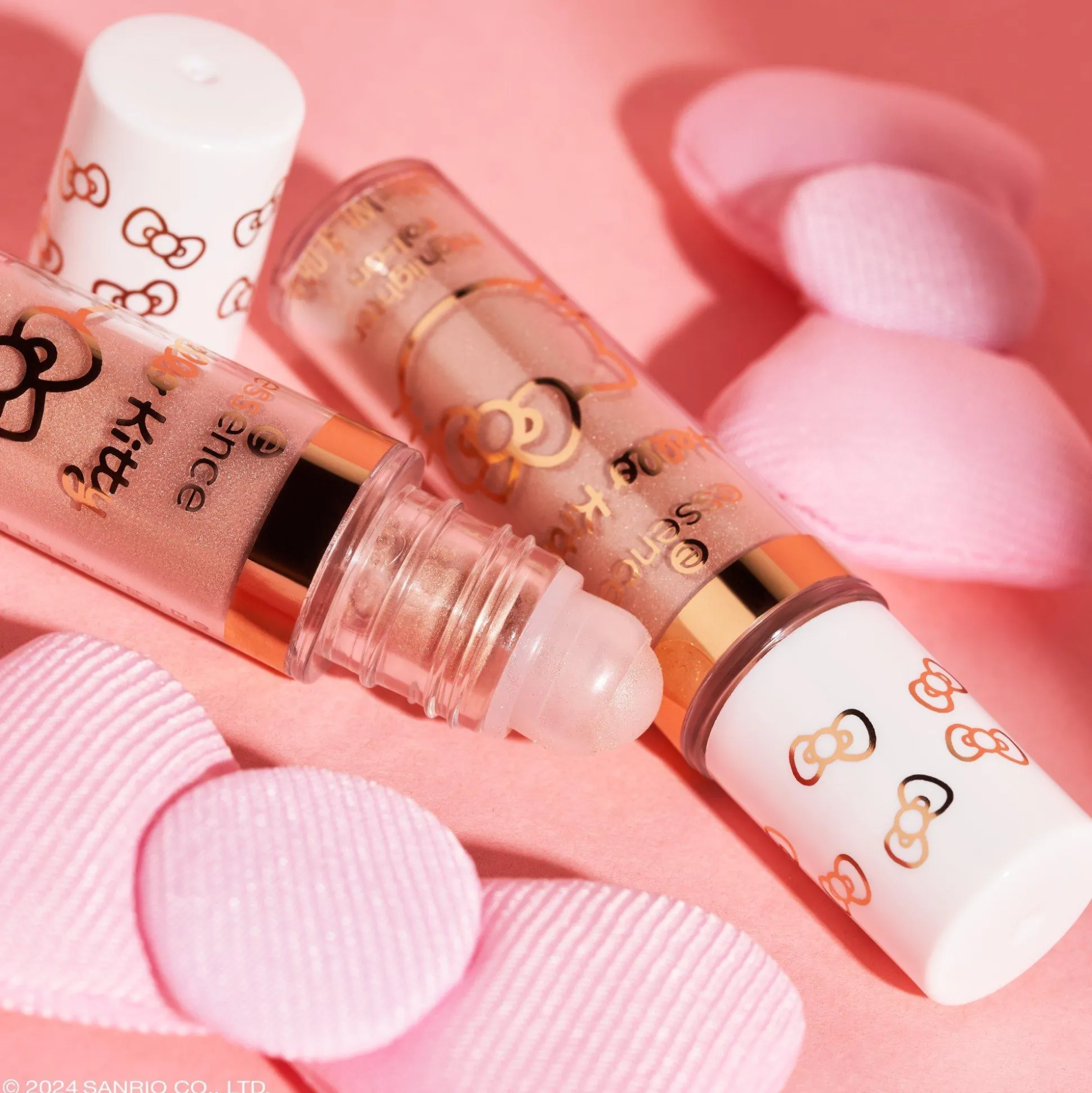 hello_kitty_highlighter_rollon_5.webp Hello Kitty highlighter roll-on^essence Cheap