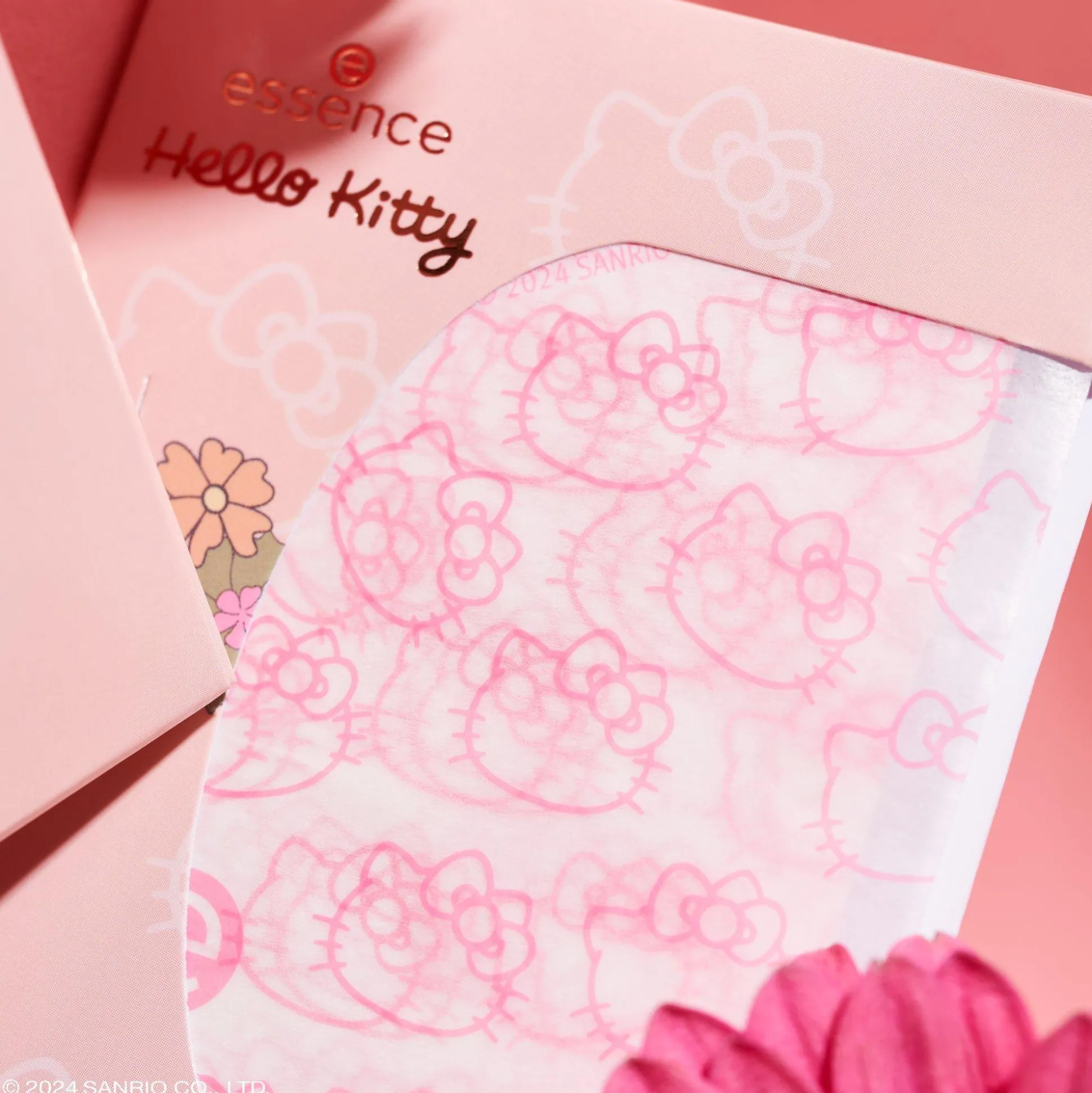 hello_kitty_matterend_papier_4.webp Hello Kitty matterend papier^essence Discount
