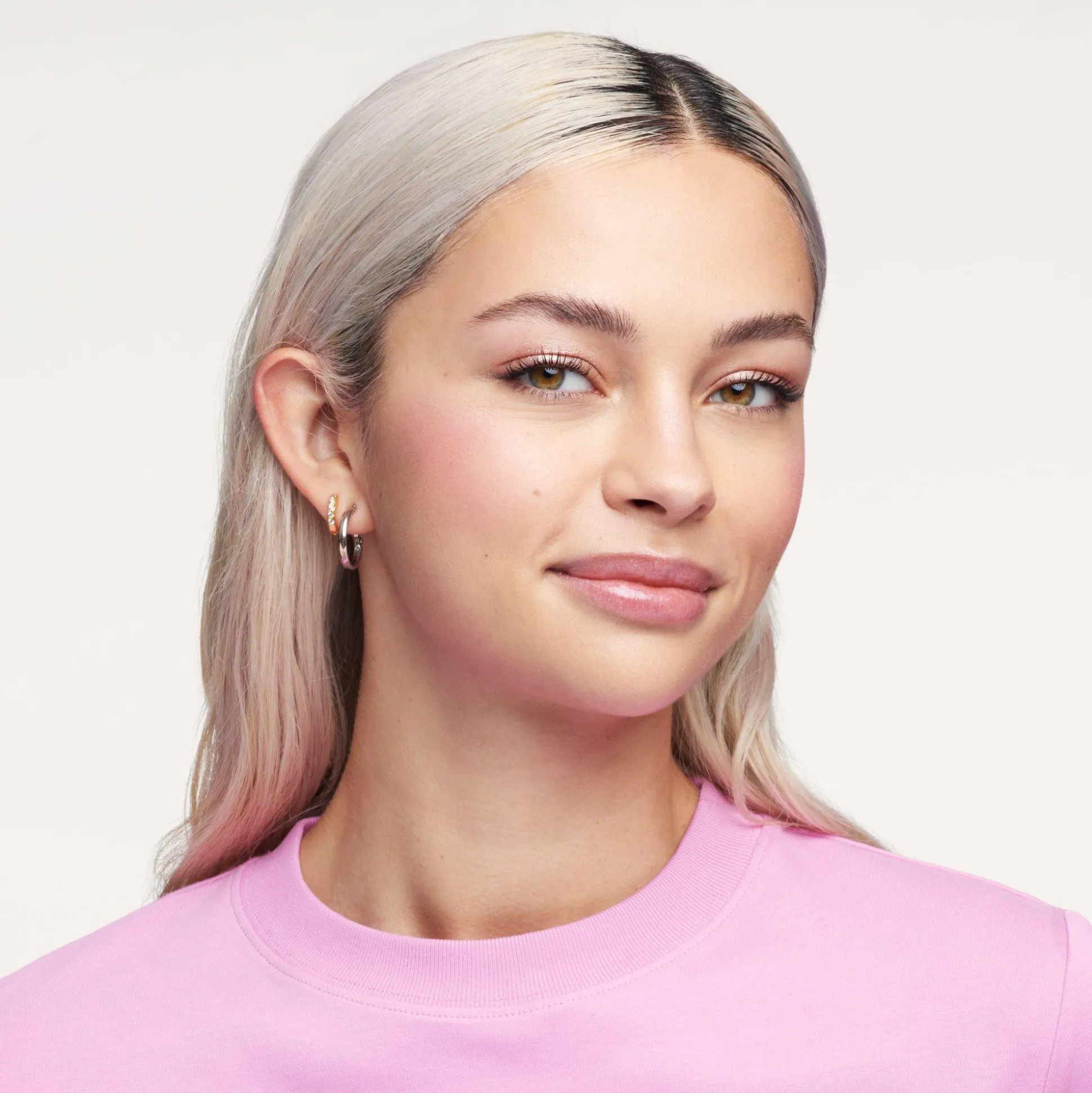 peachy_blossom_blush__highlighter_palet_4.webp peachy BLOSSOM blush & highlighter palet^essence Discount