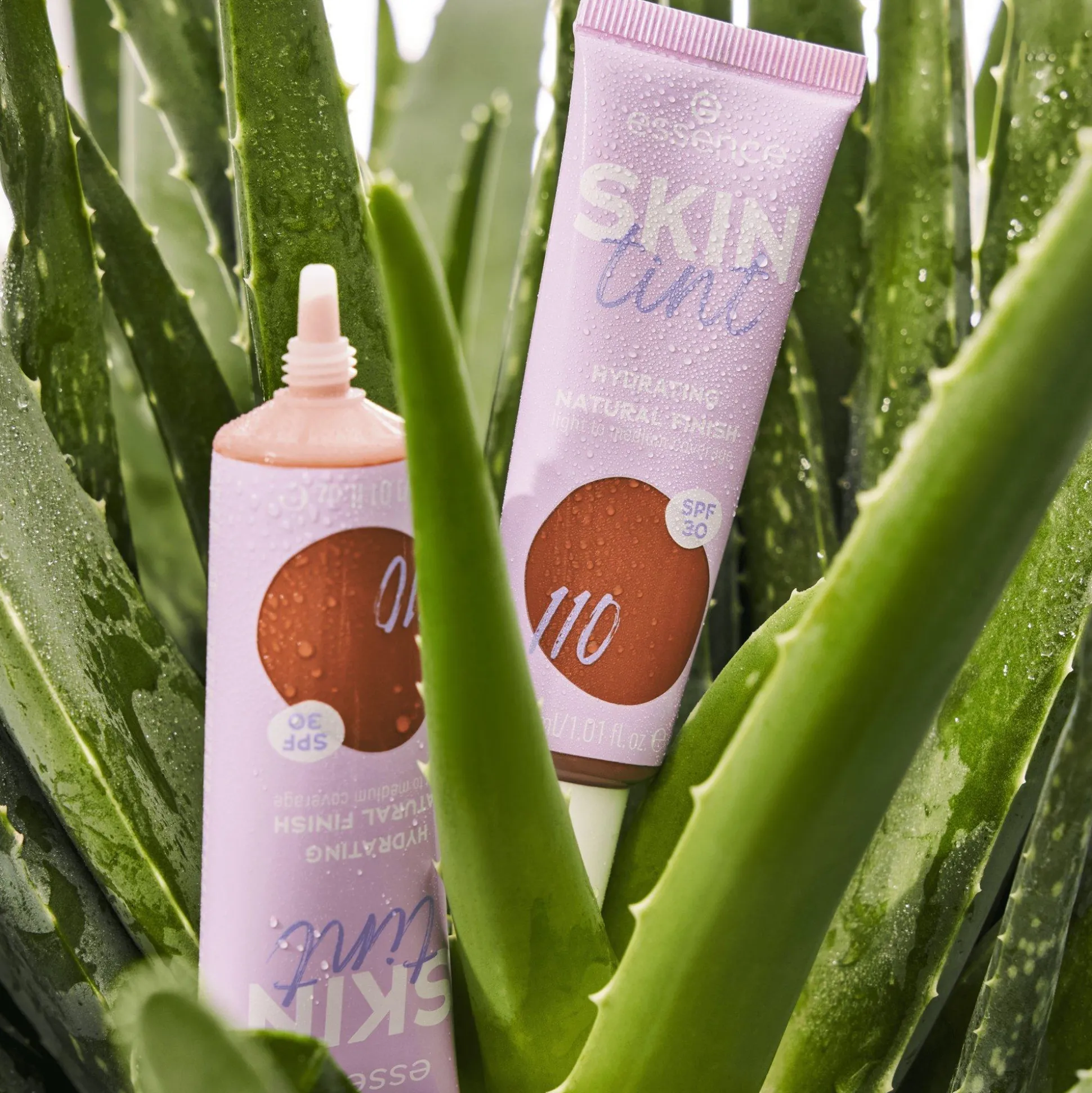 skin_tint_5-2.webp SKIN tint^essence Hot