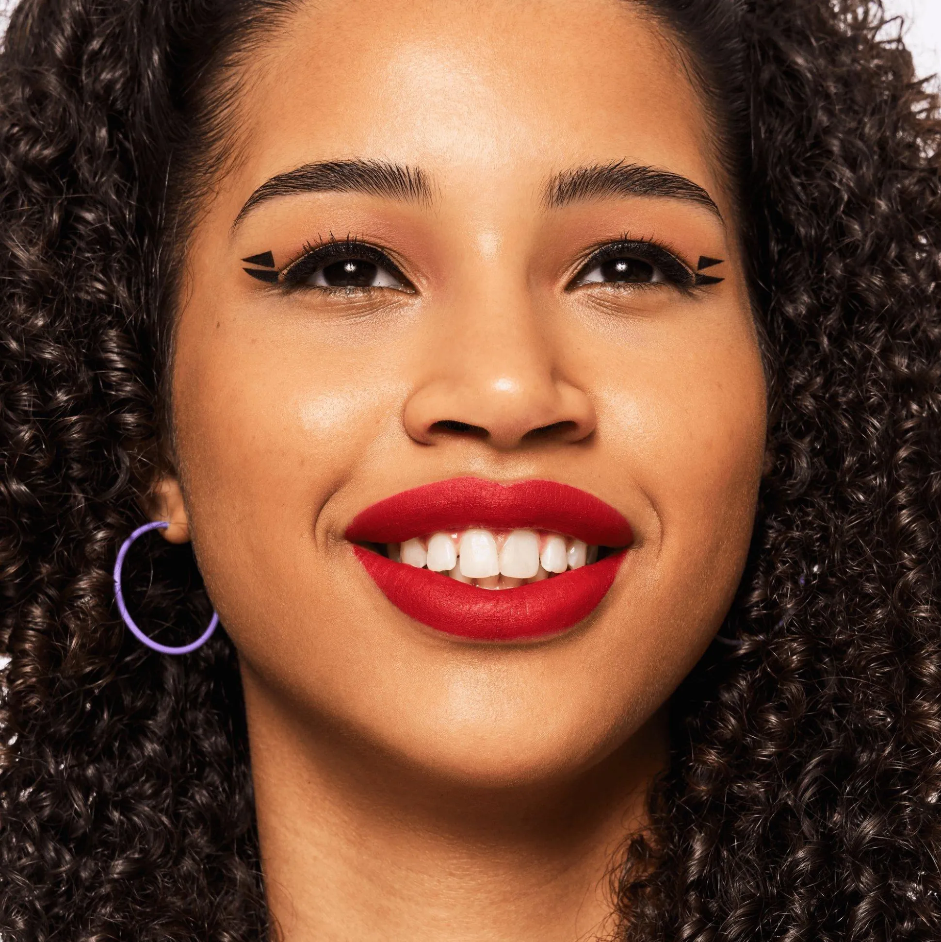 soft_touch_lipmousse_4-3.webp soft touch lipmousse^essence Hot