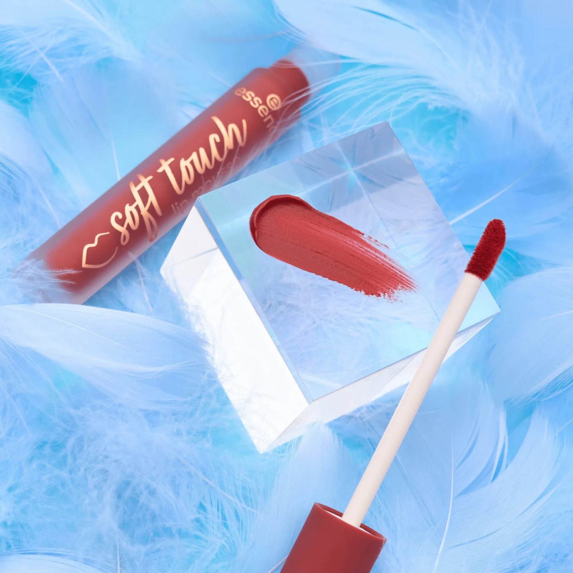 soft_touch_lipmousse_5-3.webp soft touch lipmousse^essence Hot