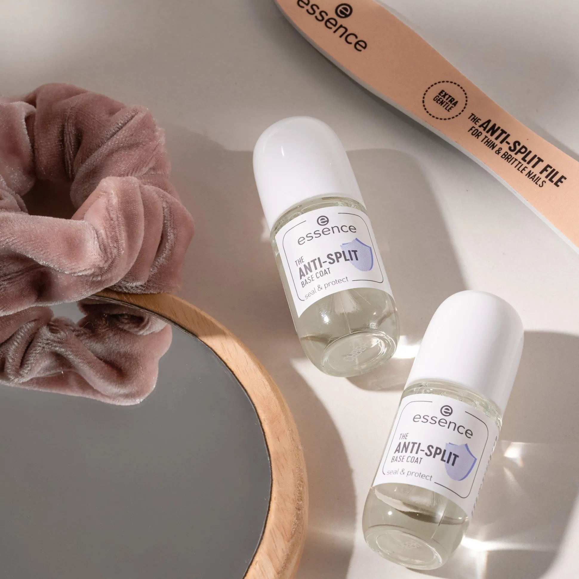 the_antisplit_base_coat_4.webp THE ANTI-SPLIT BASE COAT^essence Clearance