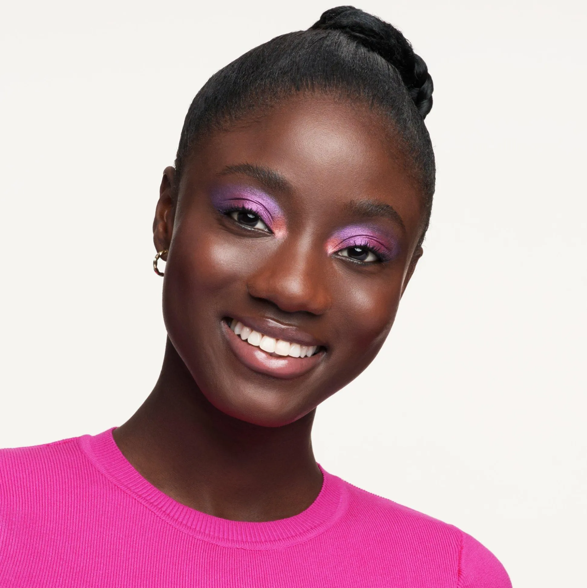 tinted_kiss_hydrating_lip_tint_3-1.webp TINTED kiss hydrating lip tint^essence Sale