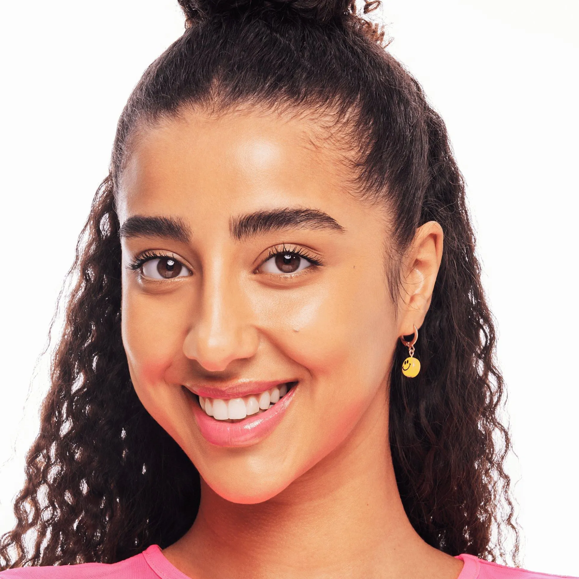 tinted_kiss_hydrating_lip_tint_5.webp TINTED kiss hydrating lip tint^essence Flash Sale