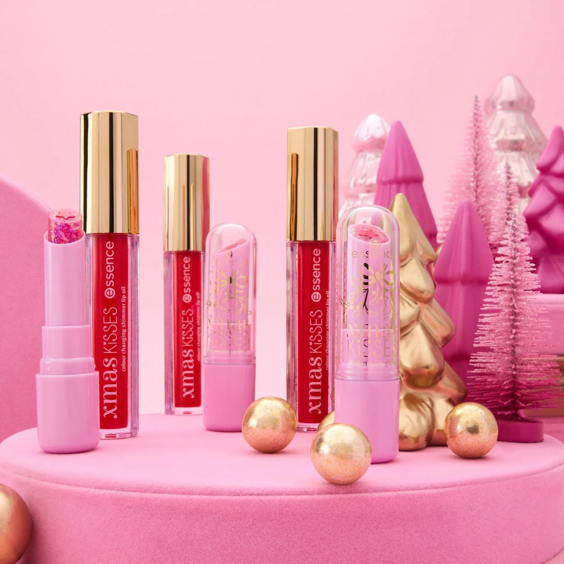 xmas_kisses_kleurveranderende_glanzende_lipolie_3.webp xmas KISSES kleurveranderende glanzende lipolie^essence Discount